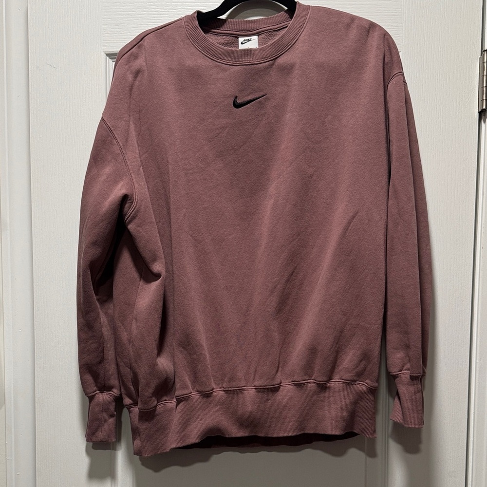 Nike Dusty Rose Crewneck Sweater